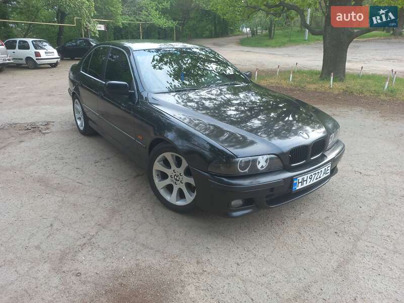 Седан BMW 5 Series 1998 в 