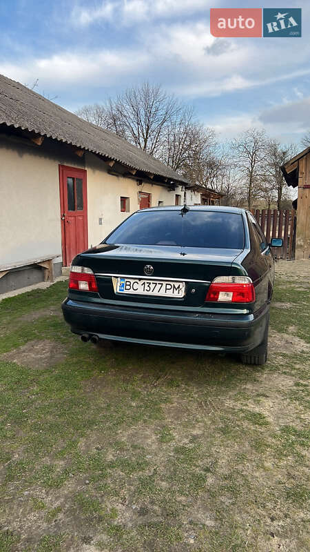 Седан BMW 5 Series 1999 в Яворові