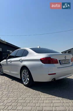 Седан BMW 5 Series 2015 в 