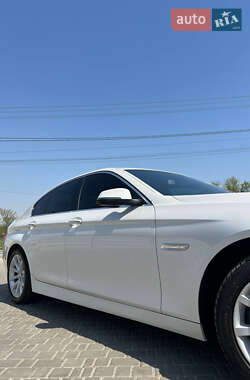Седан BMW 5 Series 2015 в 