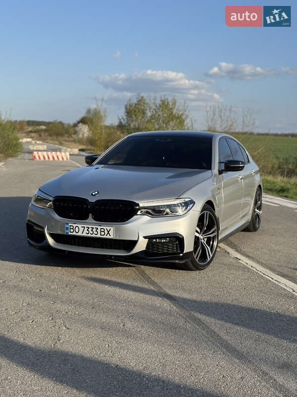 Седан BMW 5 Series 2017 в 