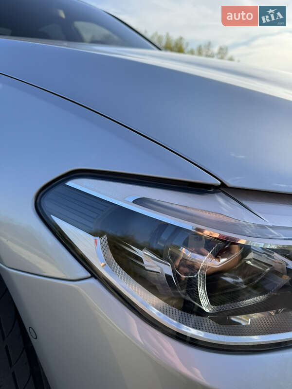 Седан BMW 5 Series 2017 в Львові