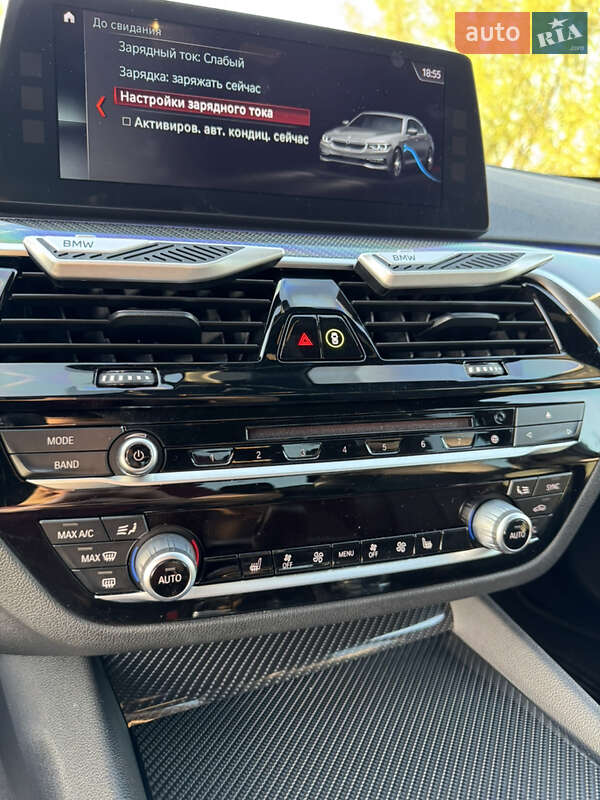 Седан BMW 5 Series 2017 в Львові