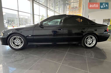 Седан BMW 5 Series 2002 в 