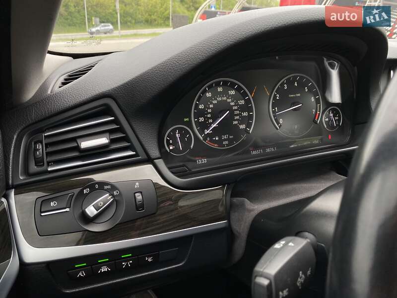 Седан BMW 5 Series 2013 в Тернополі