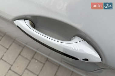 Седан BMW 5 Series 2013 в 