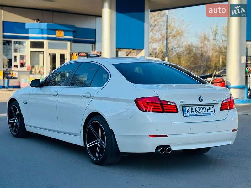 Седан BMW 5 Series 2012 в Павлограде