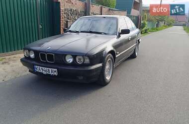 Седан BMW 5 Series 1993 в Броварах