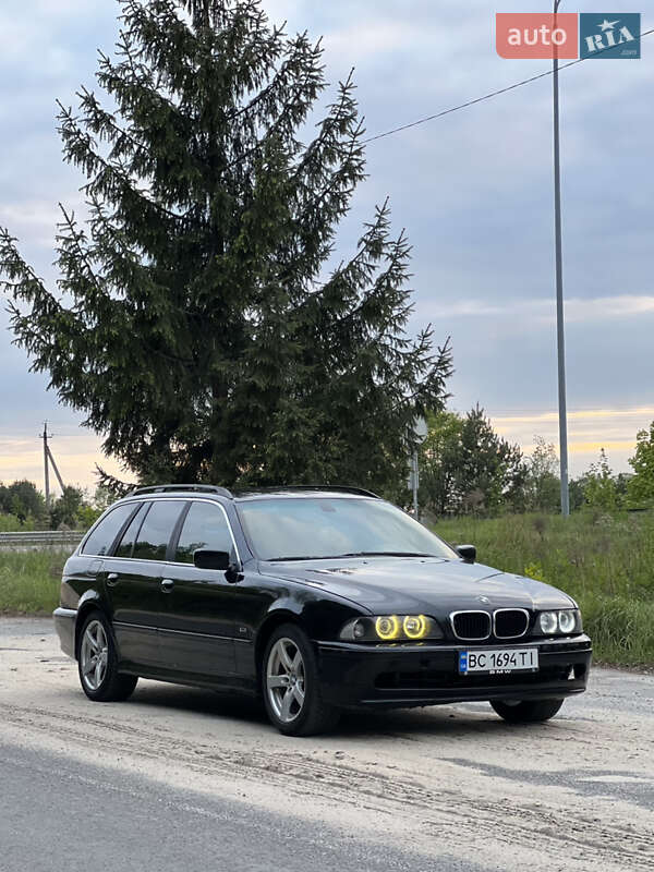 BMW 5 Series 2001