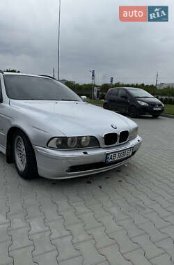 Универсал BMW 5 Series 2001 в 