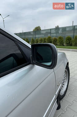 Универсал BMW 5 Series 2001 в 