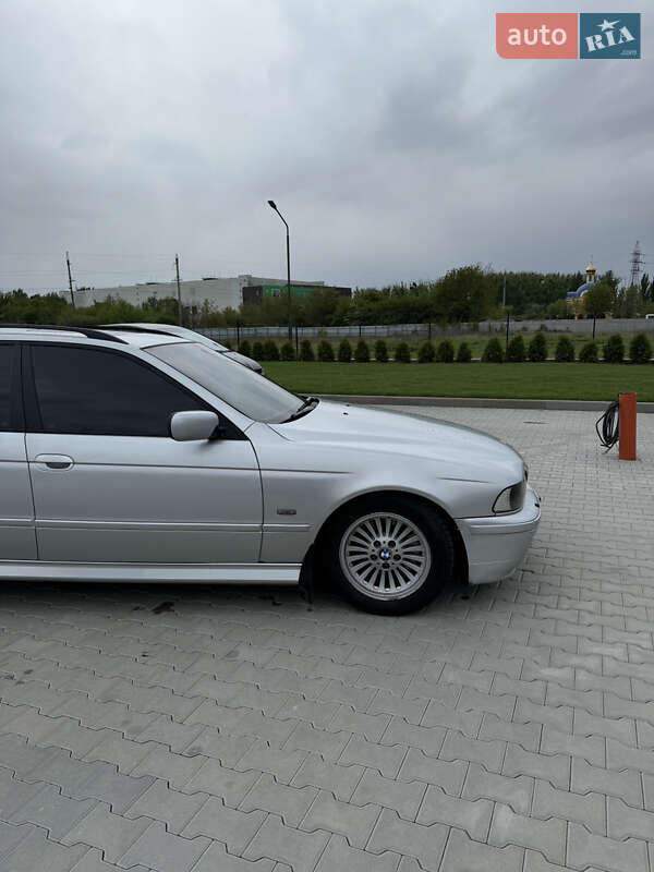 Універсал BMW 5 Series 2001 в Вінниці