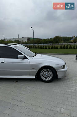 Универсал BMW 5 Series 2001 в 