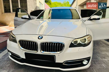 Седан BMW 5 Series 2015 в 