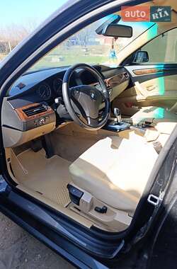 Седан BMW 5 Series 2008 в 