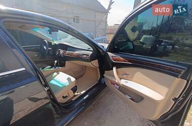 Седан BMW 5 Series 2008 в 