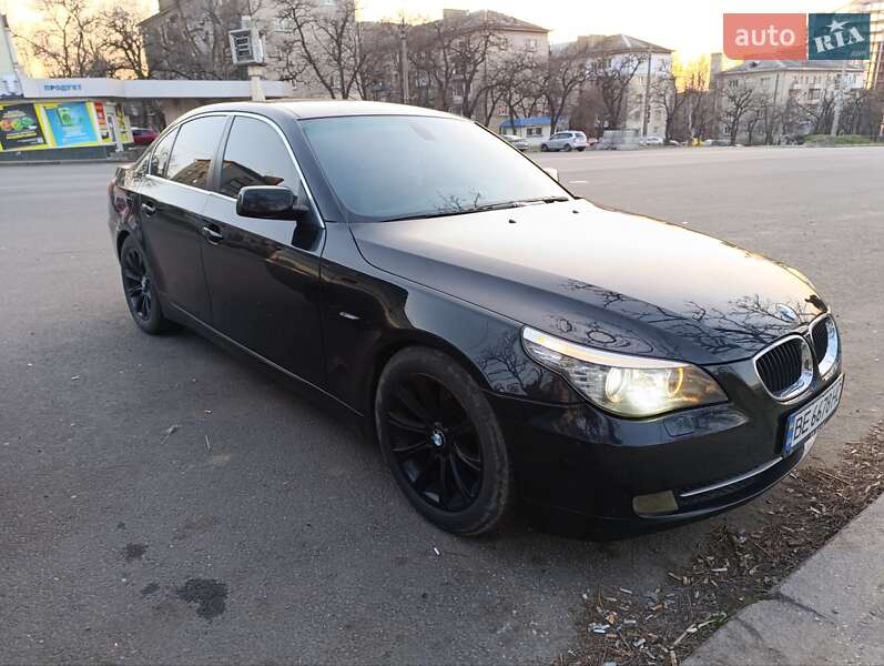 Седан BMW 5 Series 2008 в Николаеве