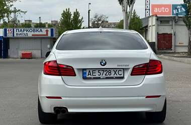 Седан BMW 5 Series 2012 в 
