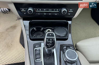 Седан BMW 5 Series 2011 в 