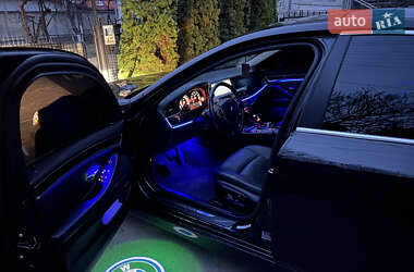Седан BMW 5 Series 2013 в 