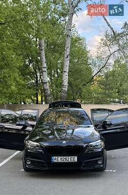 Седан BMW 5 Series 2016 в Днепре