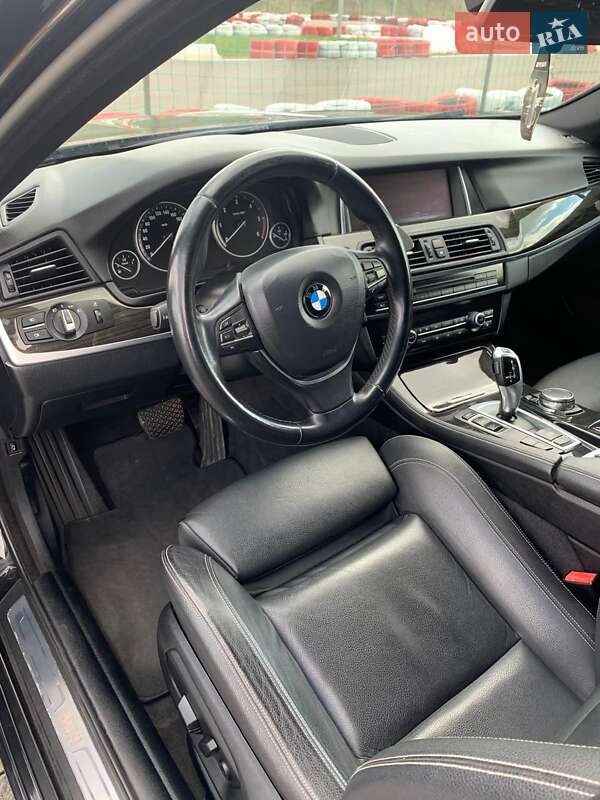 Універсал BMW 5 Series 2015 в Рівному
