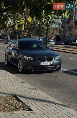 Седан BMW 5 Series 2008 в 