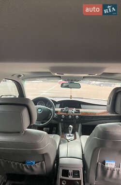 Седан BMW 5 Series 2008 в 