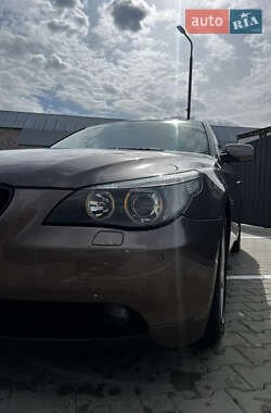 Седан BMW 5 Series 2003 в 