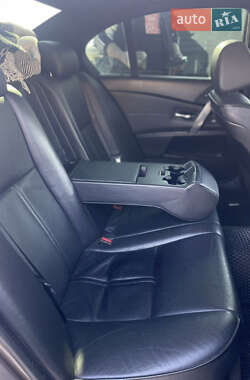 Седан BMW 5 Series 2003 в 
