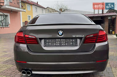 Седан BMW 5 Series 2011 в 
