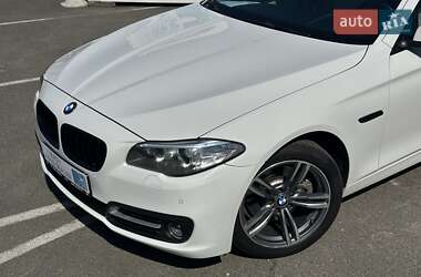 Седан BMW 5 Series 2016 в 