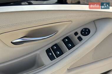 Седан BMW 5 Series 2016 в 