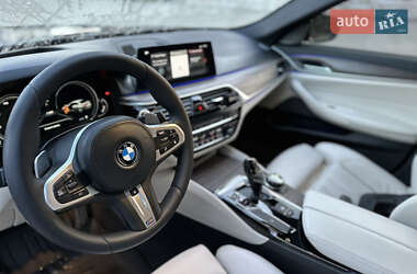 Седан BMW 5 Series 2017 в 