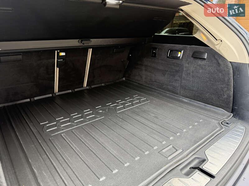 Універсал BMW 5 Series 2012 в Луцьку