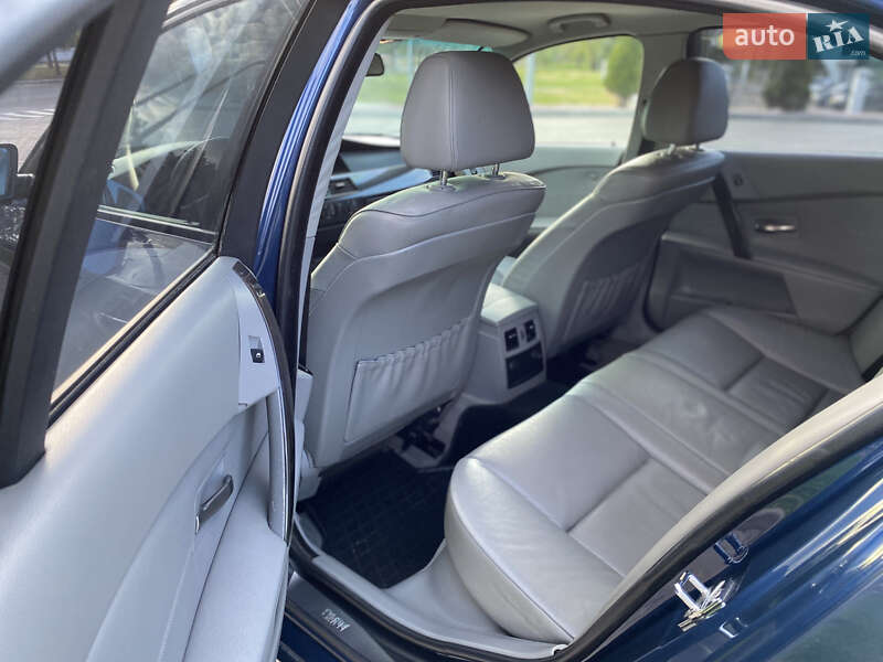 Седан BMW 5 Series 2005 в Кременчуці