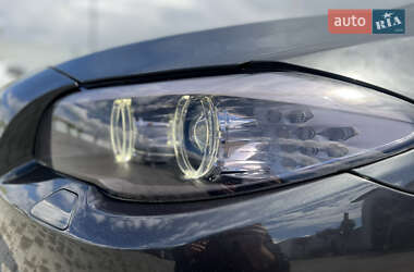 Седан BMW 5 Series 2012 в 