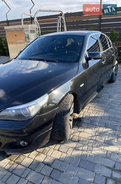 Седан BMW 5 Series 2004 в 