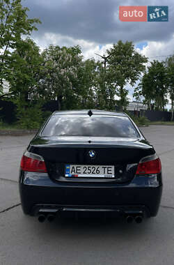 Седан BMW 5 Series 2004 в 
