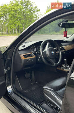Седан BMW 5 Series 2004 в 