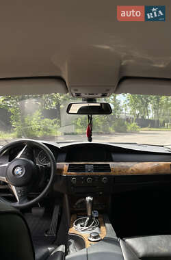 Седан BMW 5 Series 2004 в 