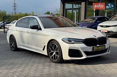 Седан BMW 5 Series 2020 в Чернівцях