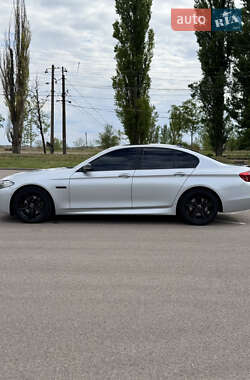 Седан BMW 5 Series 2014 в 