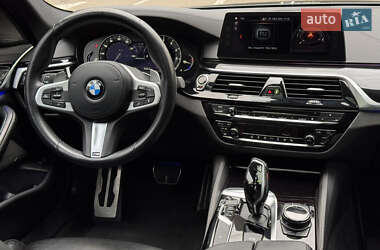 Седан BMW 5 Series 2017 в 