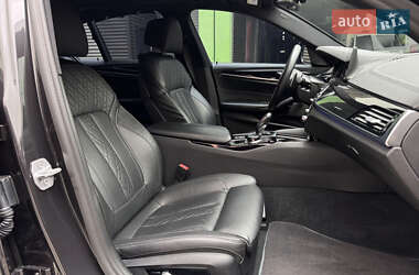 Седан BMW 5 Series 2017 в 