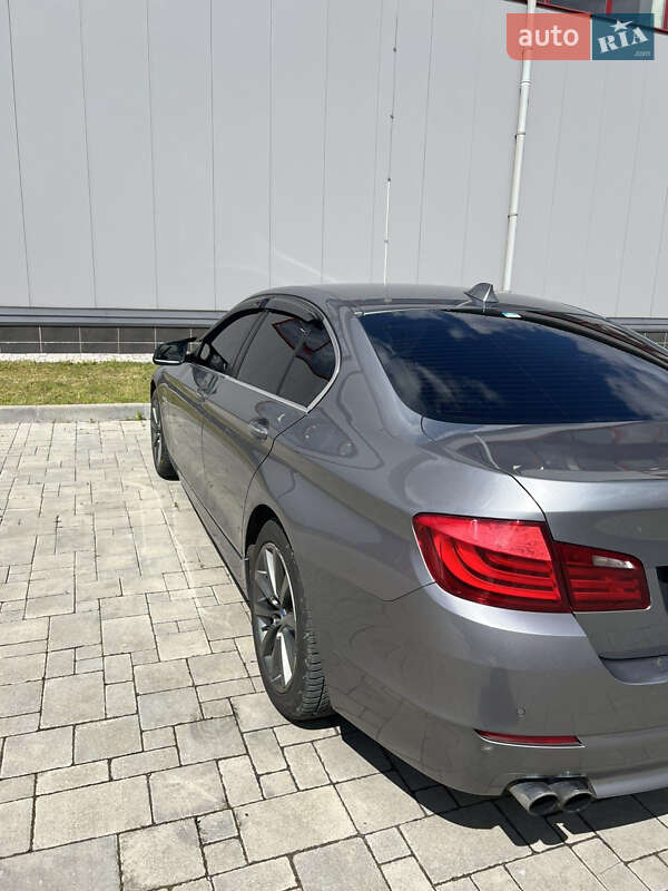 Седан BMW 5 Series 2010 в Здолбуніві