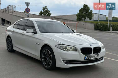 Седан BMW 5 Series 2012 в 