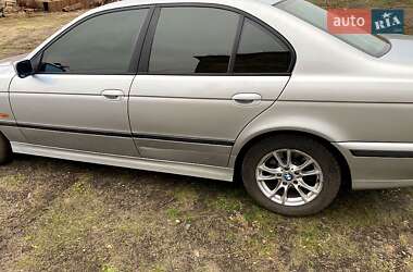 Седан BMW 5 Series 1998 в 
