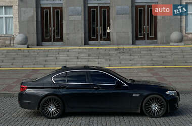 Седан BMW 5 Series 2013 в 
