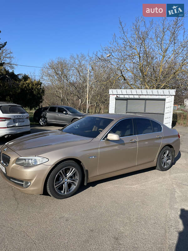 BMW 5 Series 2012